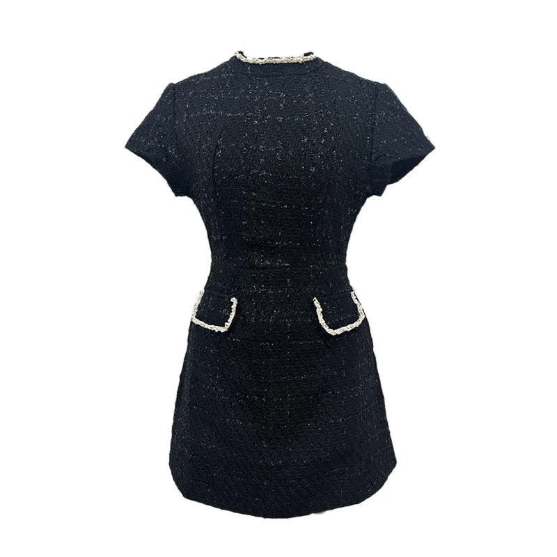 Vestido Curto Elegante Pérola